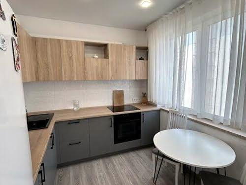 квартира за адресою Данченка, 34А