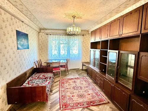 квартира за адресою Івана Їжакевича вул., 1/24