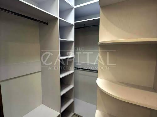 квартира по адресу Кловский спуск, 7a