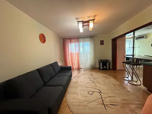 квартира по адресу Святошинская пл., 1