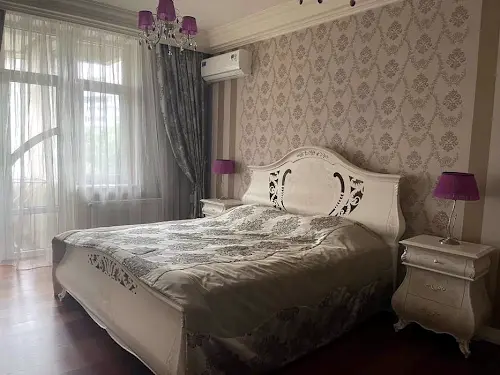 квартира за адресою Старонаводницька вул., 6-Б