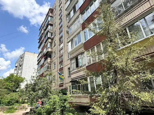 квартира за адресою Білодібровна вул., 4