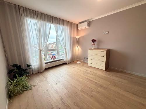 квартира за адресою Метрологічна вул., 40-Б