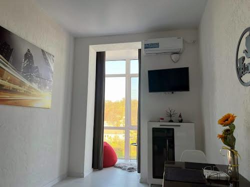 квартира за адресою Набережна Перемоги, 48