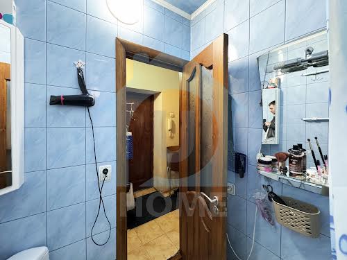 квартира за адресою Верховної Ради бульв., 29