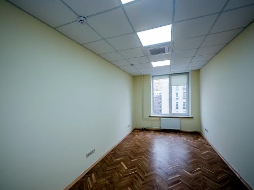комерційна за адресою Антоновича вул. (Горького), 29