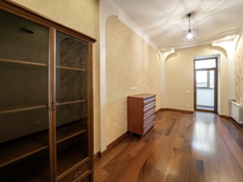квартира по адресу Шота Руставели ул., 8