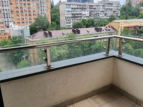 квартира по адресу Calle Dilova ул. (Димитрова), 1/2