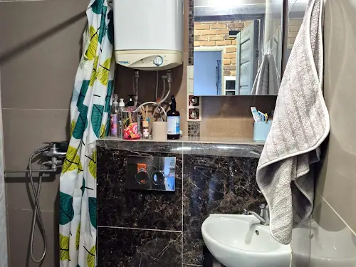 квартира за адресою Богатирська вул., 18