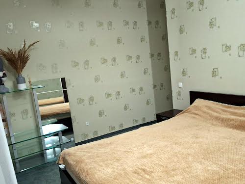 квартира за адресою Анни Ахматової вул., 3