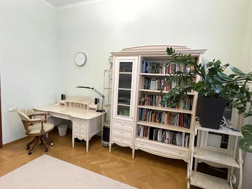квартира за адресою Князів Острозьких вул. (Московська), 29-А