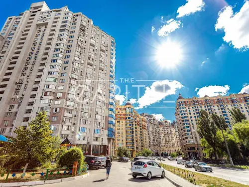 квартира по адресу Вячеслава Черновола ул., 20