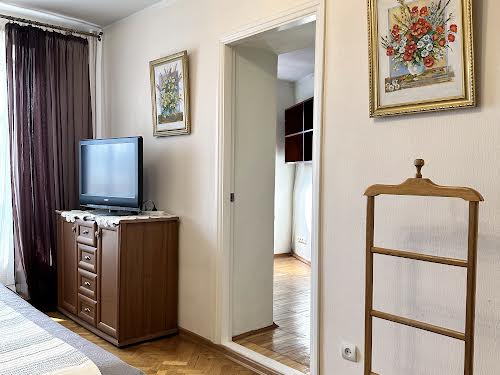 квартира по адресу Шота Руставели ул., 25