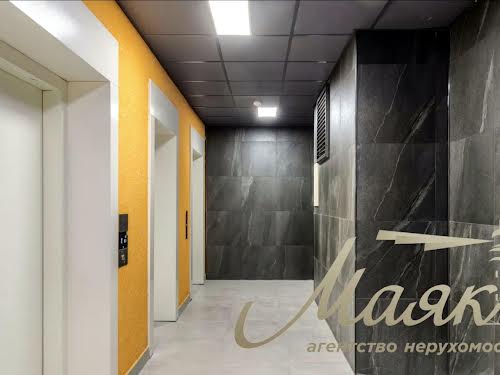 квартира за адресою Михайла Бойчука вул. (Кіквідзе), 40-Б
