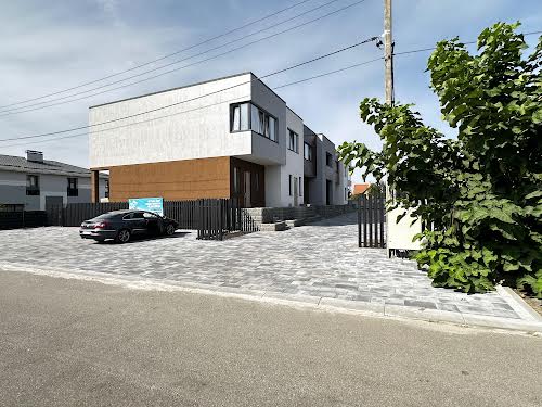 будинок за адресою Кленова вул., 63