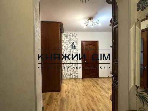 квартира за адресою Драгоманова вул., 8-А