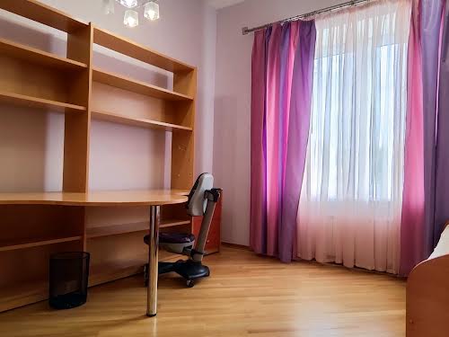 квартира за адресою Івана Мазепи вул. (Січневого Повстання), 3