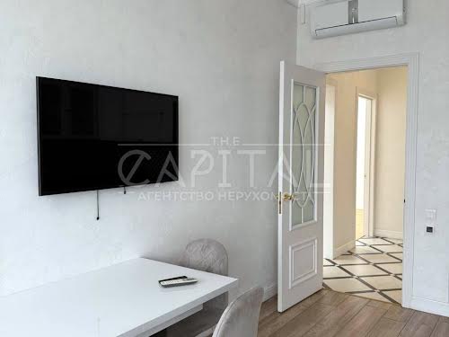 квартира по адресу Кловский спуск, 7a