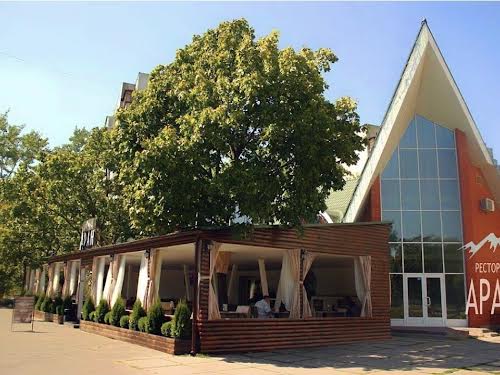 комерційна за адресою Приозерна вул., 12-Б