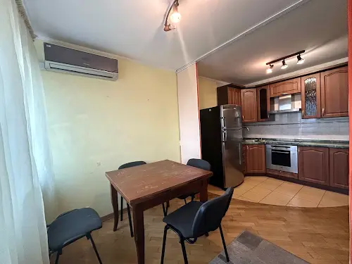 квартира по адресу Святошинская пл., 1