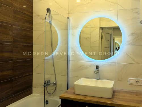 квартира за адресою Регенераторна вул., 4 к15