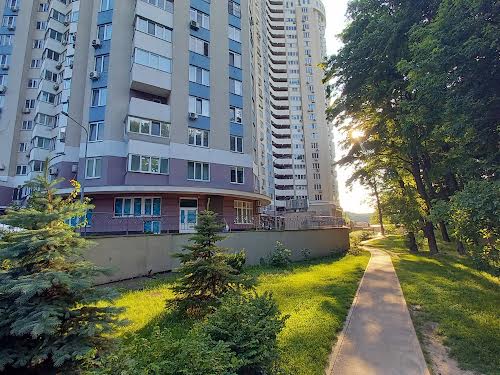 квартира за адресою Ризька вул., 73-Г