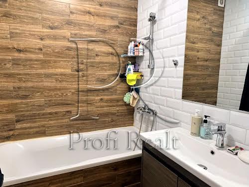 квартира за адресою Метрологічна вул., 58
