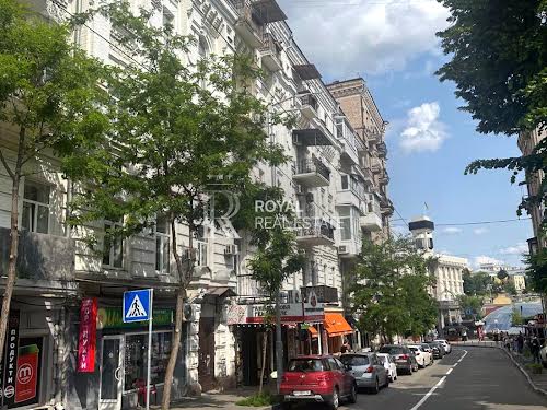 квартира за адресою Софіївська вул., 4