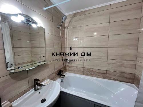 квартира за адресою Драгоманова вул., 44А