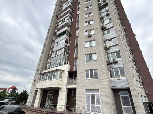 квартира по адресу Героев Полка 