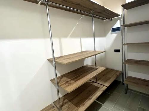 квартира за адресою Академіка Булаховського вул., 2