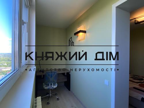 квартира за адресою Левітана вул., 3