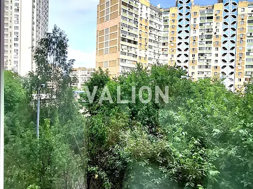 квартира по адресу Драгоманова ул., 12-А