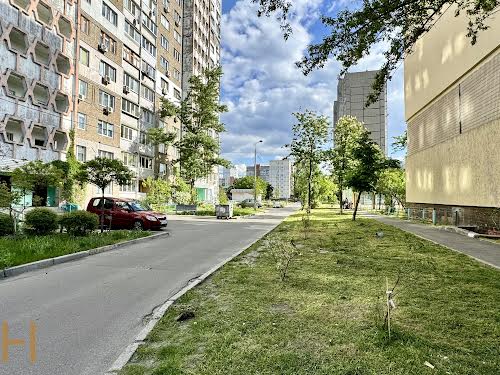 квартира по адресу Озёрная ул., 6