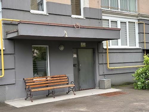 квартира за адресою Метрологічна вул., 40-Б