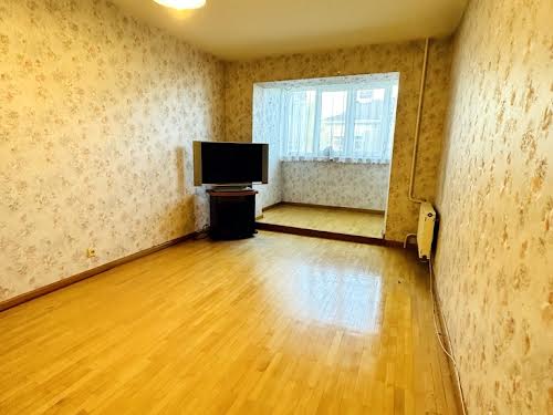 квартира за адресою Мішуги, 3