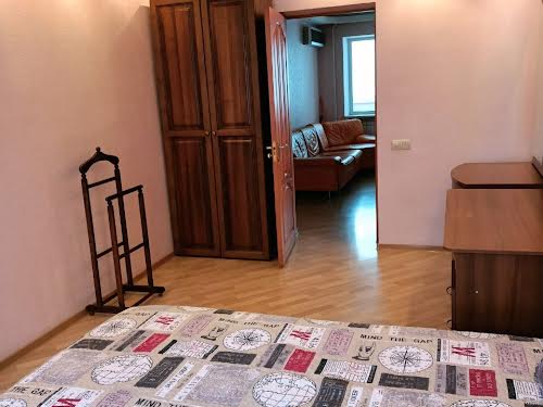 квартира за адресою Михайла Бойчука вул. (Кіквідзе), 13-В