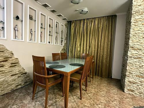 квартира за адресою Святослава Хороброго вул., 7