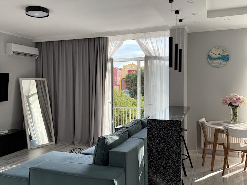 квартира за адресою Регенераторна вул., 4 к17