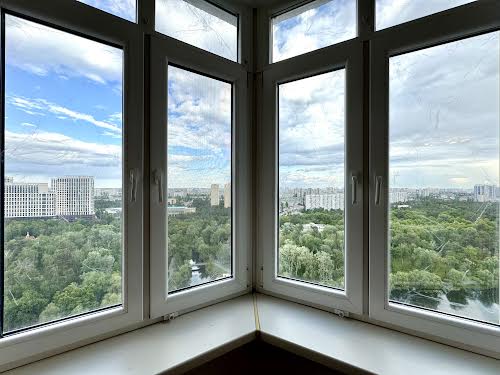квартира за адресою Воскресенська вул., 12-Б