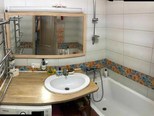 квартира за адресою Івана Світличного вул. (Петровського), 4-А