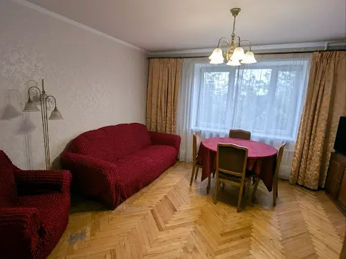 квартира за адресою Київ, Карела Чапека вул. (Юліуса Фучика), 8