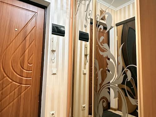 квартира за адресою Михайла Котельникова вул., 7