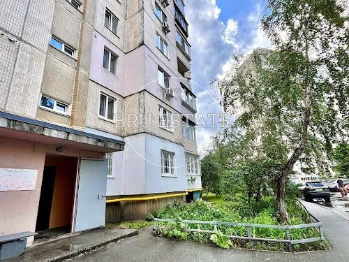 квартира за адресою Петра Григоренка просп., 19