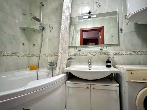 квартира за адресою Європейська вул. (Новгородська), 4а