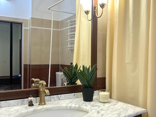 квартира за адресою Київ, Саксаганського вул., 121