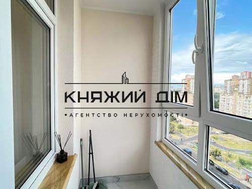 квартира за адресою Київ, Драгоманова вул., 10