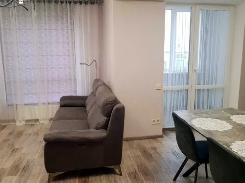квартира за адресою Святошинська вул., 27Г-1
