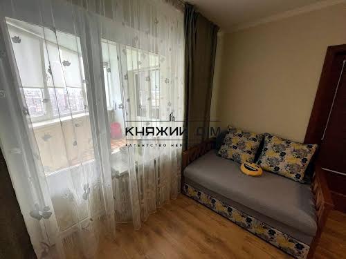 квартира за адресою Драгоманова вул., 8-А