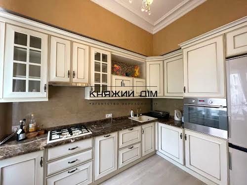 квартира за адресою Антоновича вул. (Горького), 8